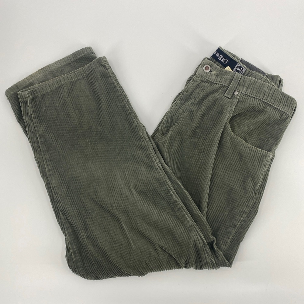VINTAGE Levis SilverTab Baggy Pants Mens Tag 34x30 Green Corduroy 90s USA Grunge